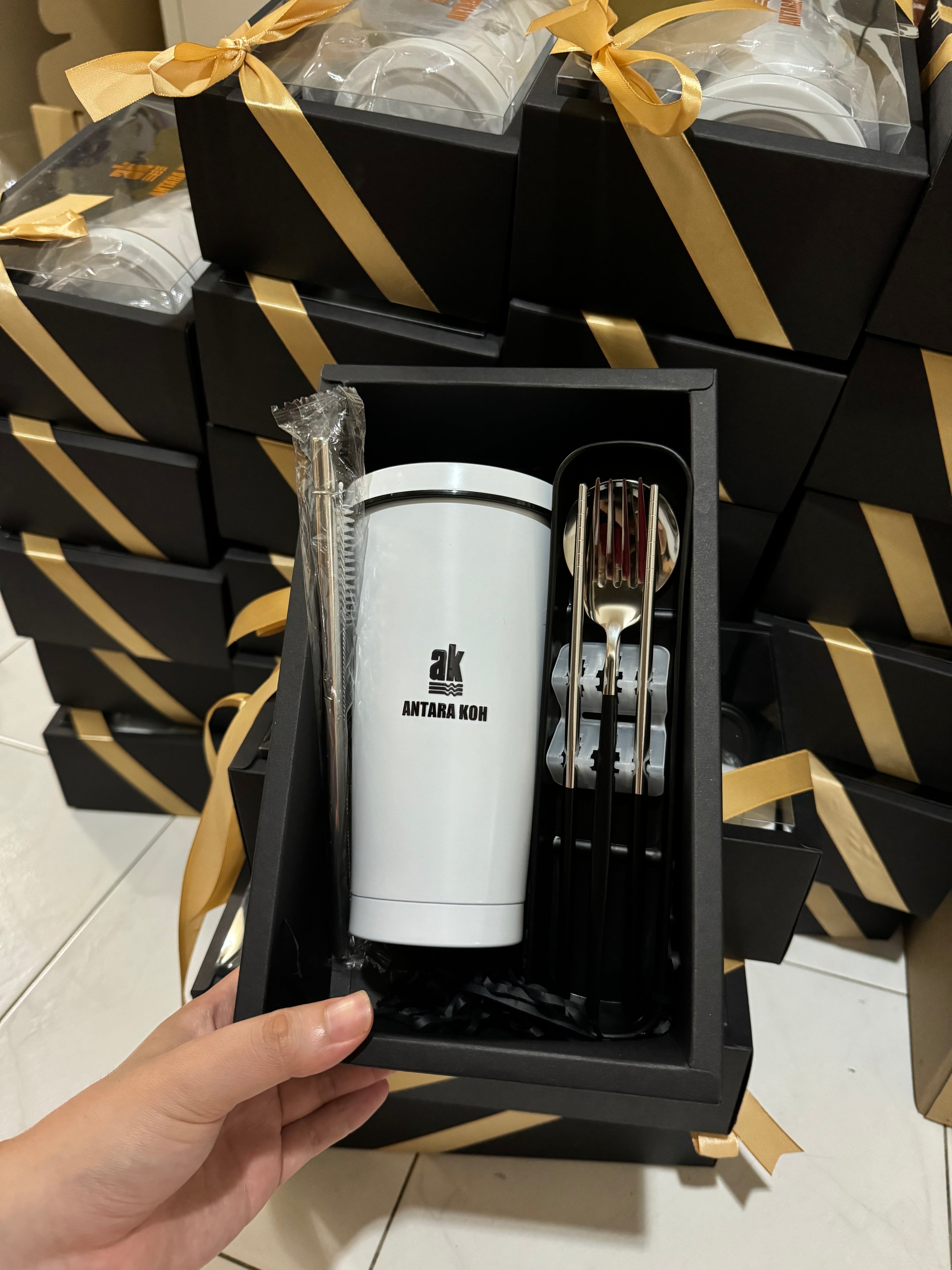 Antara Koh Annual Dinner Gifts